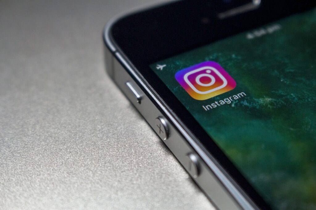Como utilizar o Reels do Instagram para promover sua agência?